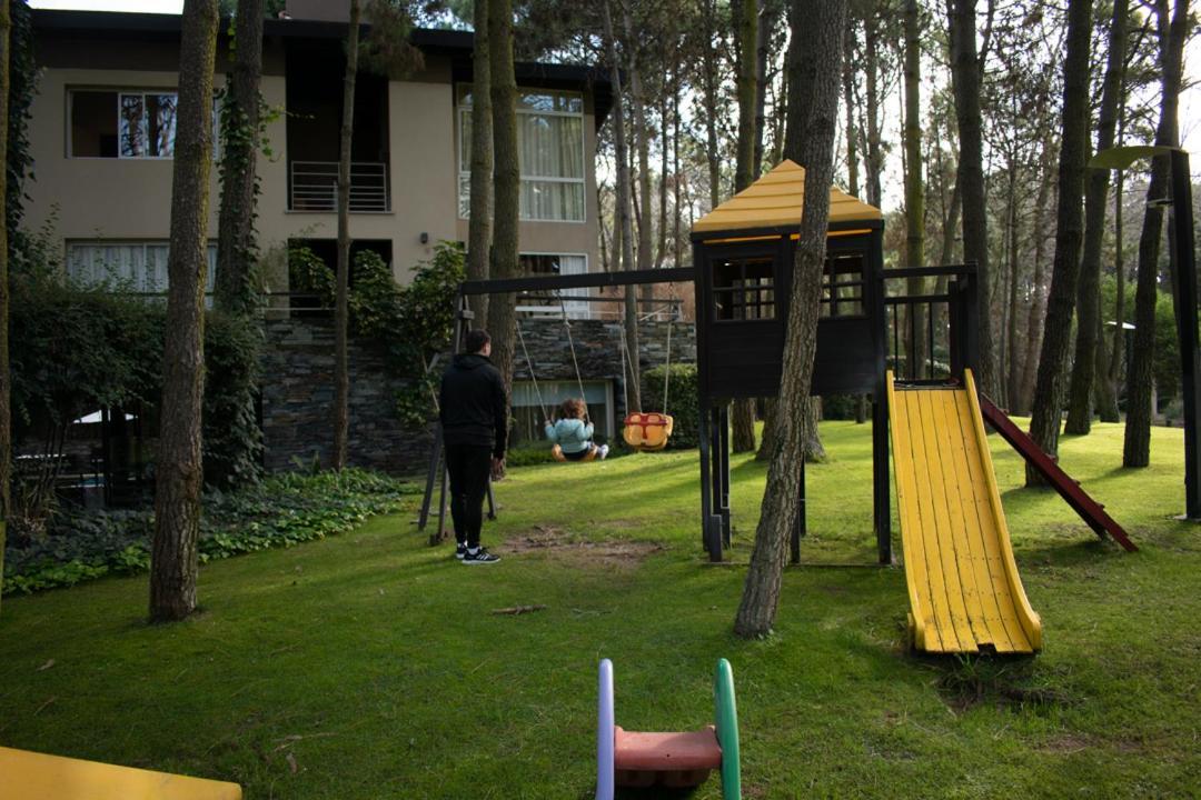 Aparthotel Sonidos Del Bosque Mar de Las Pampas Esterno foto