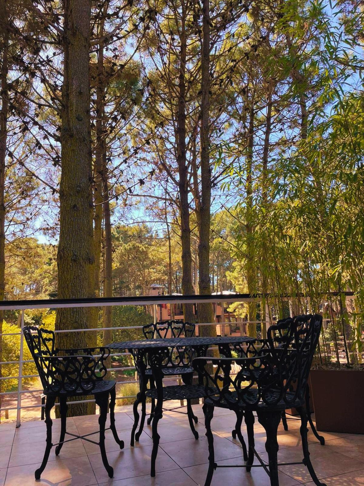 Aparthotel Sonidos Del Bosque Mar de Las Pampas Esterno foto